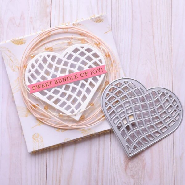 YUHAJO 6 PIECES HEART METAL CUTTING DIES FOR CARD MAKING